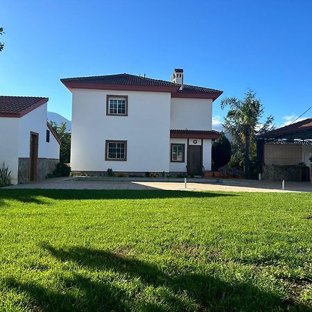 Casa Rural Las Cuatro Flores オルヒバ エクステリア 写真
