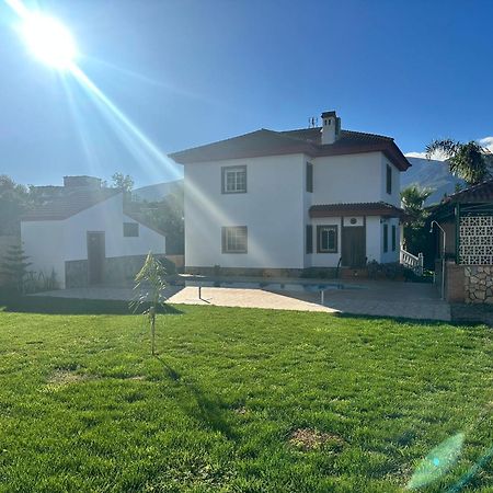 Casa Rural Las Cuatro Flores オルヒバ エクステリア 写真