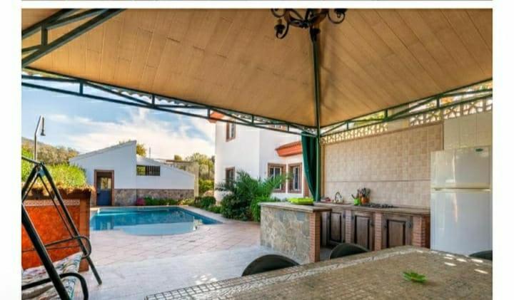 Casa Rural Las Cuatro Flores オルヒバ エクステリア 写真