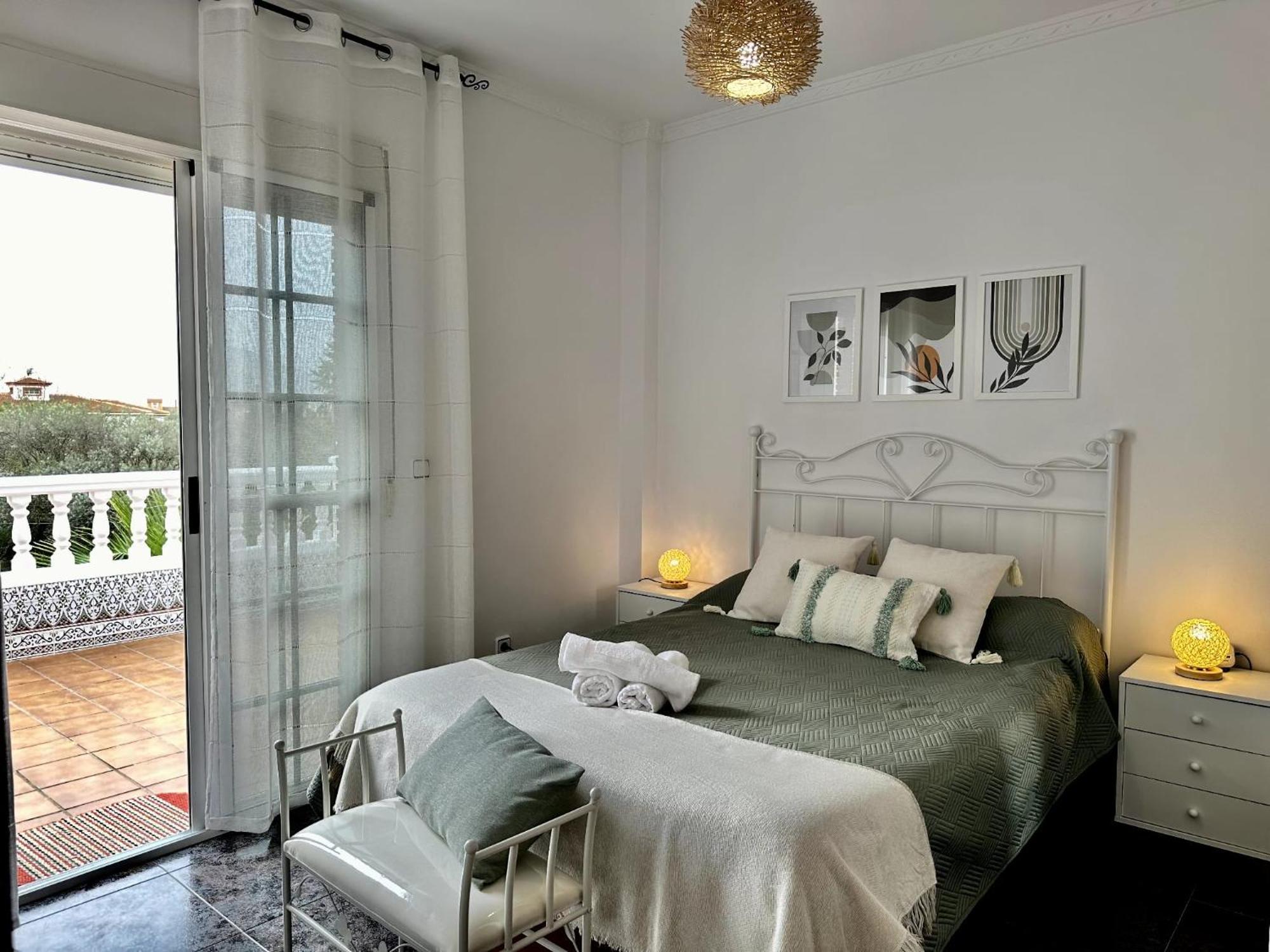 Casa Rural Las Cuatro Flores オルヒバ エクステリア 写真